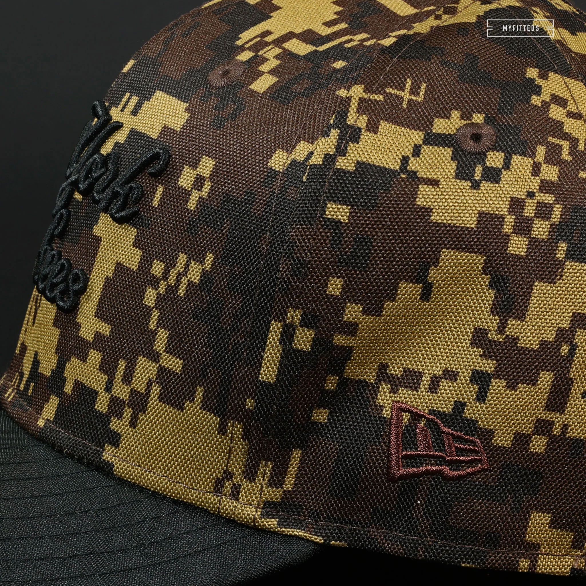 NEW YORK YANKEES 1952 WORLD SERIES / 50TH YEAR DIGI DESERT CAMO NEW ERA FITTED CAP - Image 5