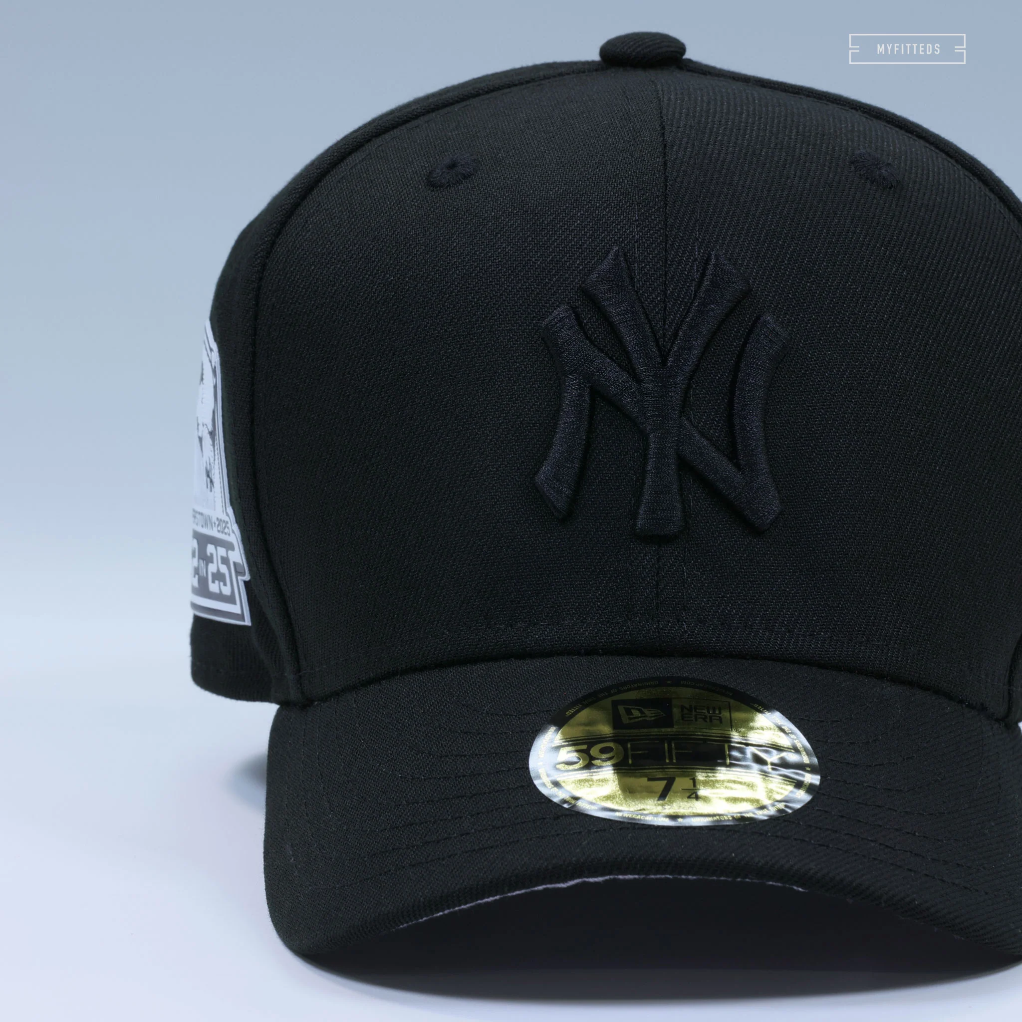 NEW YORK YANKEES CC SABATHIA 52 IN 25 COOPERSTOWN 2025 HOF TRIPLE BLACK NEW ERA FITTED CAP - Image 4