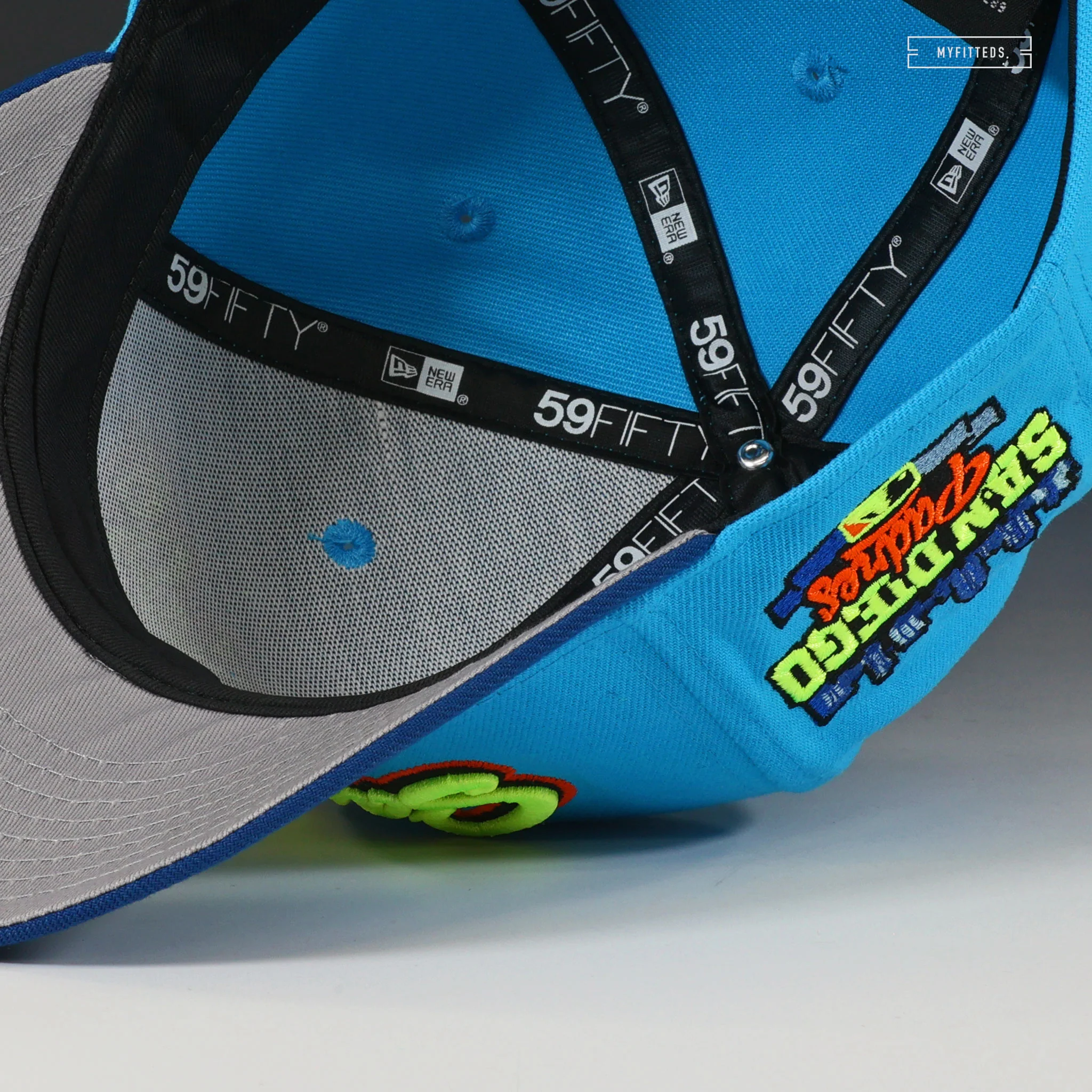 SAN DIEGO PADRES GRAFFITI "SKATE OR DIE SB INSPIRED" NEW ERA FITTED CAP - Image 7