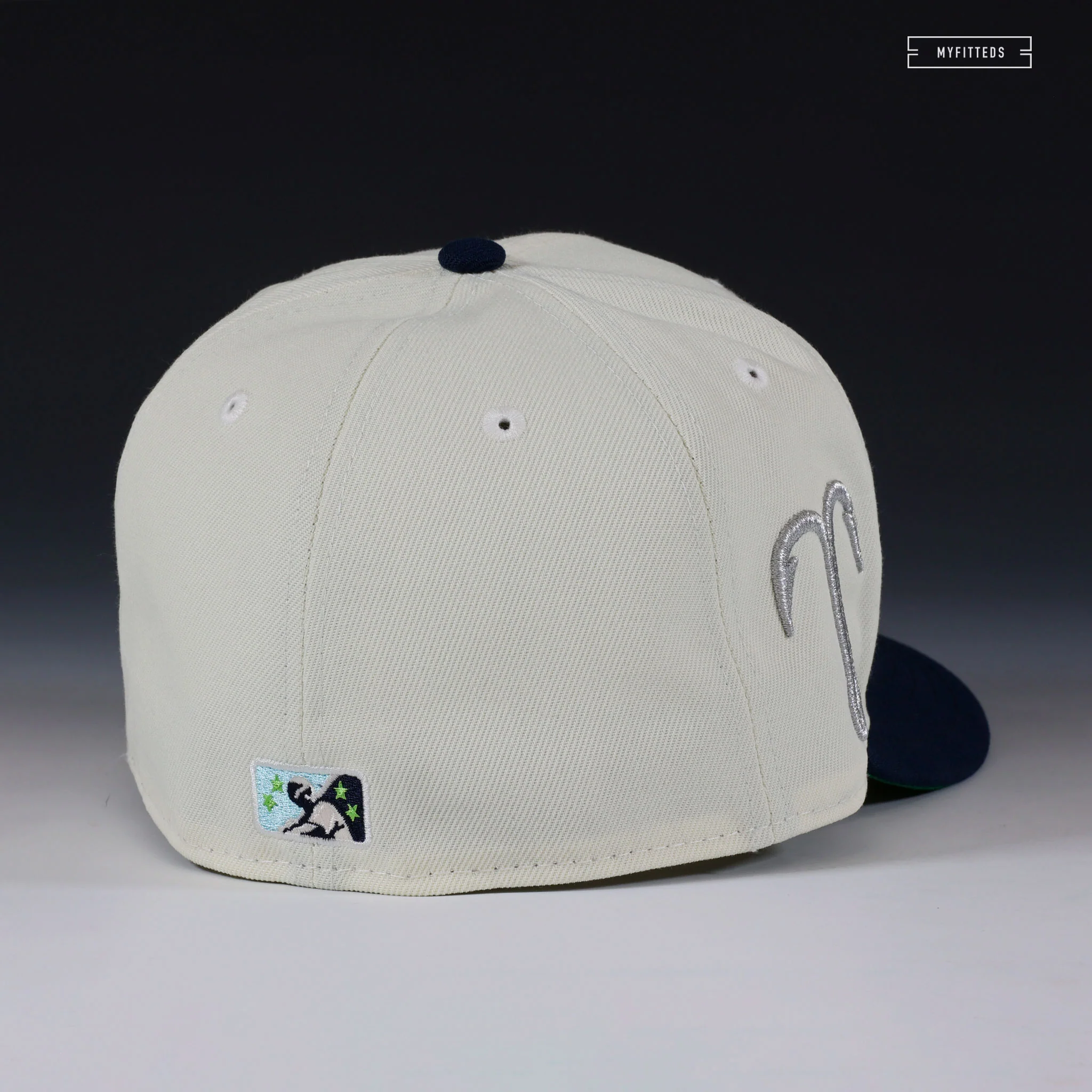 TAMPA TARPONS X NEW YORK YANKEES THE GOLDEN TARPON OFF WHITE NEW ERA FITTED CAP - Image 4